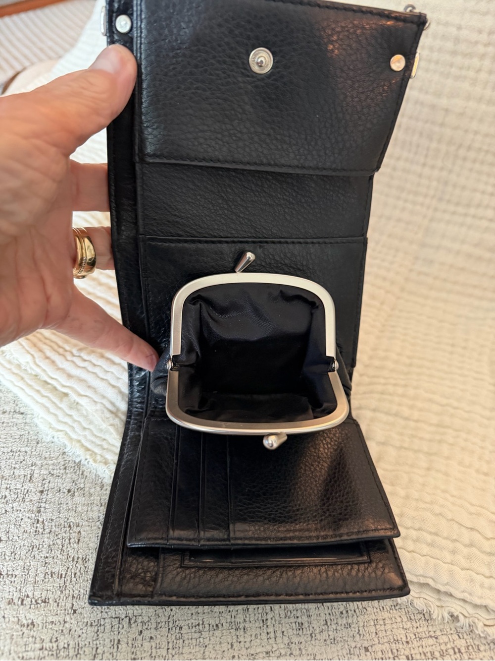 Brighton Black Croc-Embossed Leather Wallet/ Silver trim & kiss lock coin pouch. - Picture 5 of 11